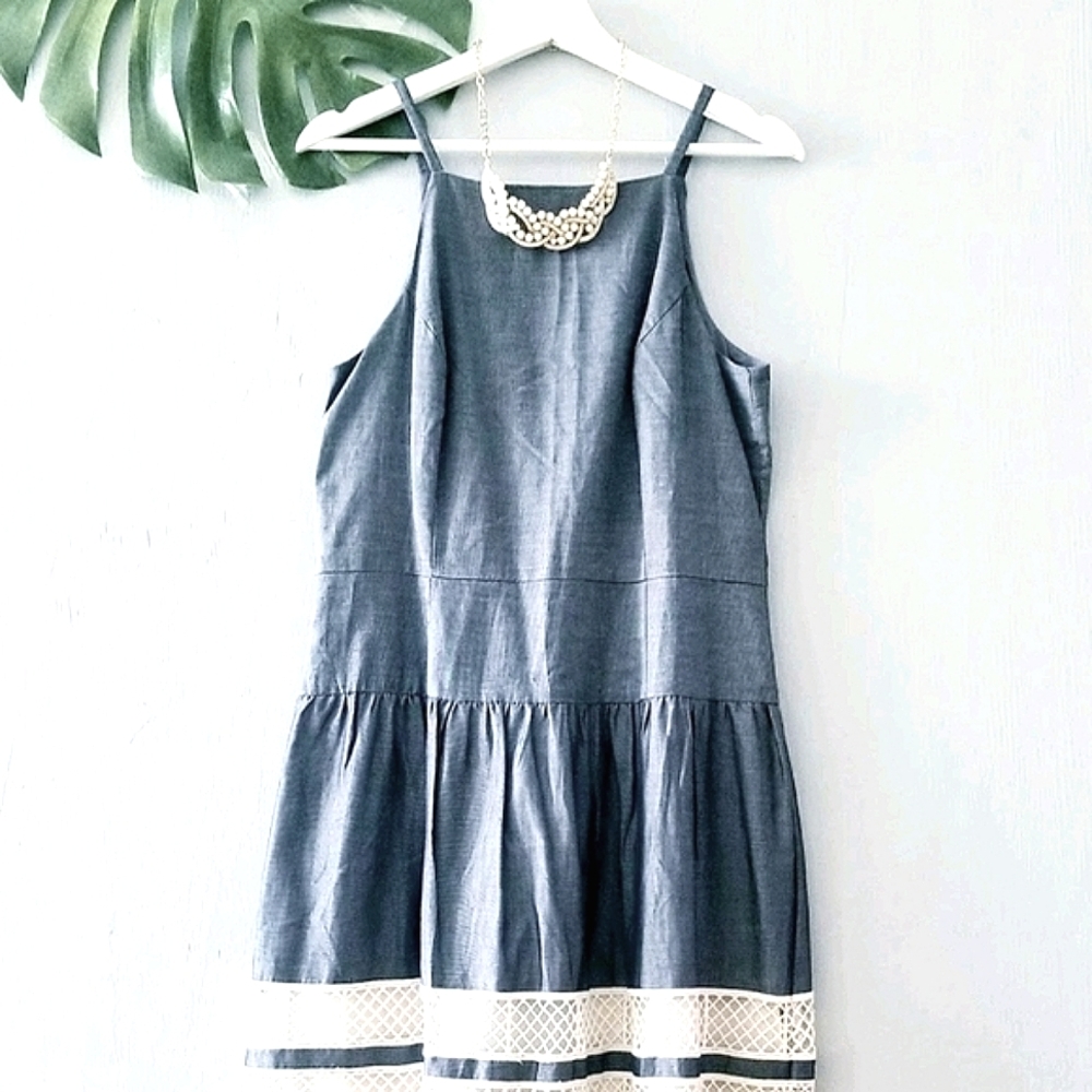 $149 Anne Taylor Chambray Sleevless Dress | SZ•8